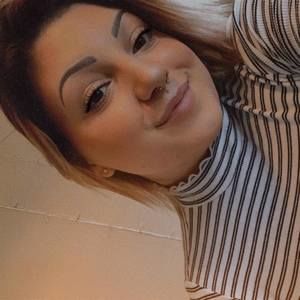 Meet your Posher, Rhianon